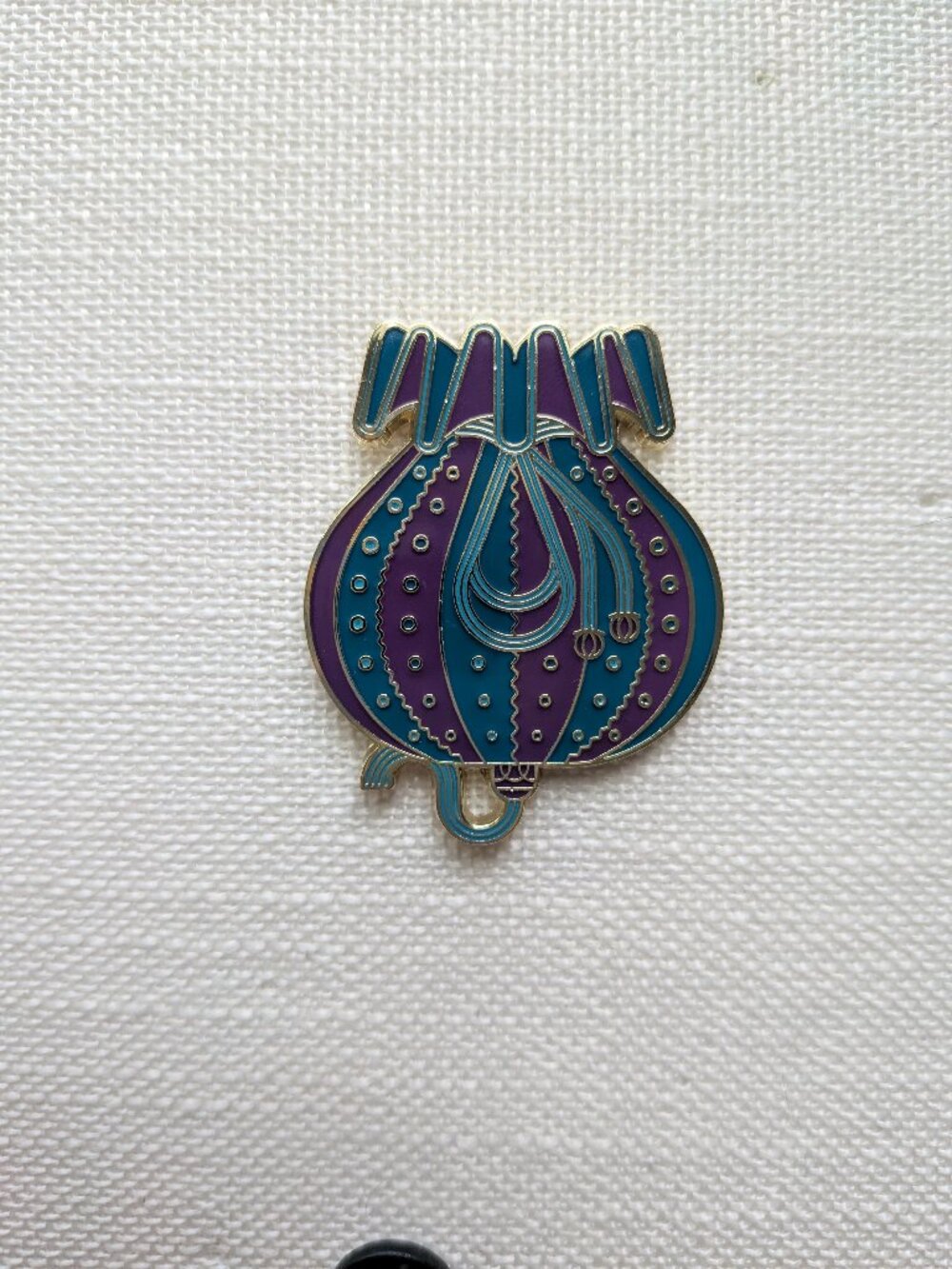 Hermione's Bag pin